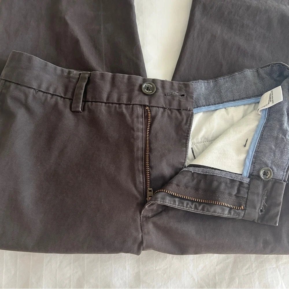 Banana Republic Men's Straight Fit Emerson Chino Sharp Grey Size 30x30